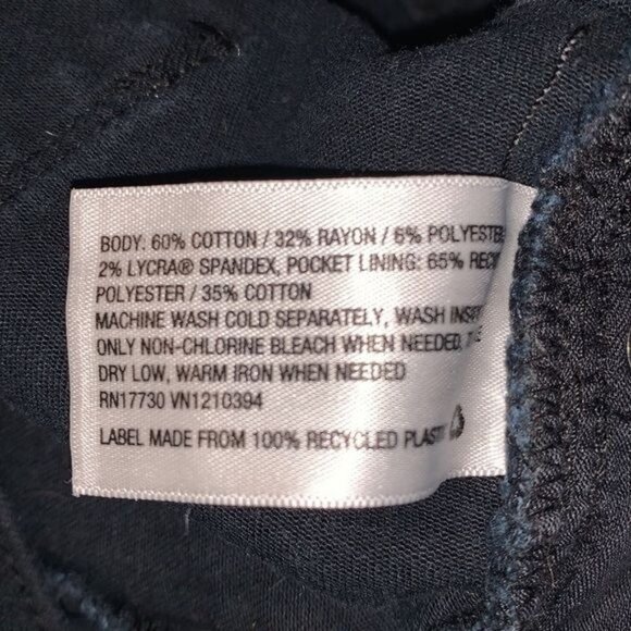 Universal Thread Black Distressed Denim Shorts Size 10 - Picture 3 of 10